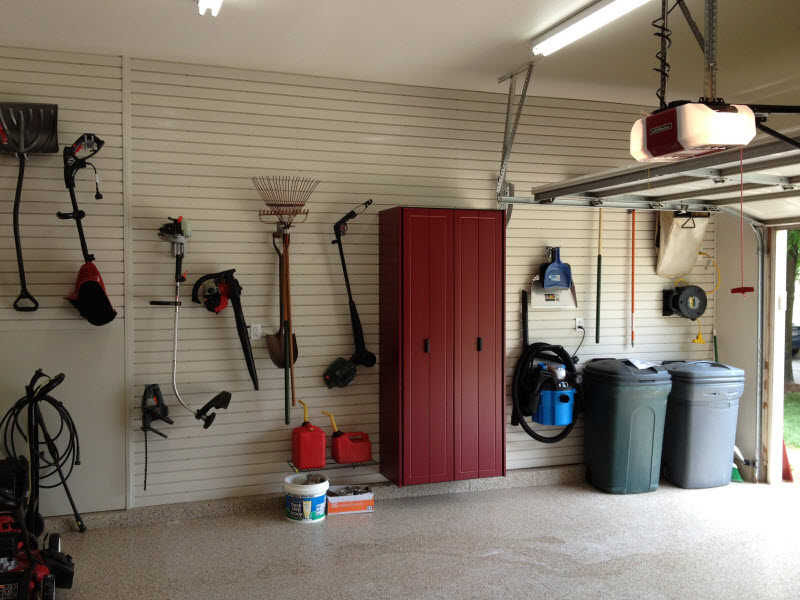 Green Bay - Slatwall and a Garage Storage Cabinet